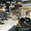 В Modern Warfare 2 террористы убивают Российских граждан.